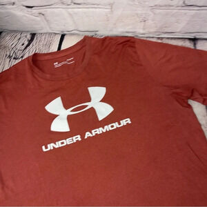 Under armour loose fit T-shirt large